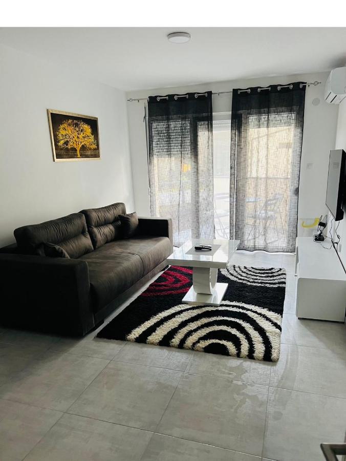 Apartmani K&V Veliko Gradište المظهر الخارجي الصورة